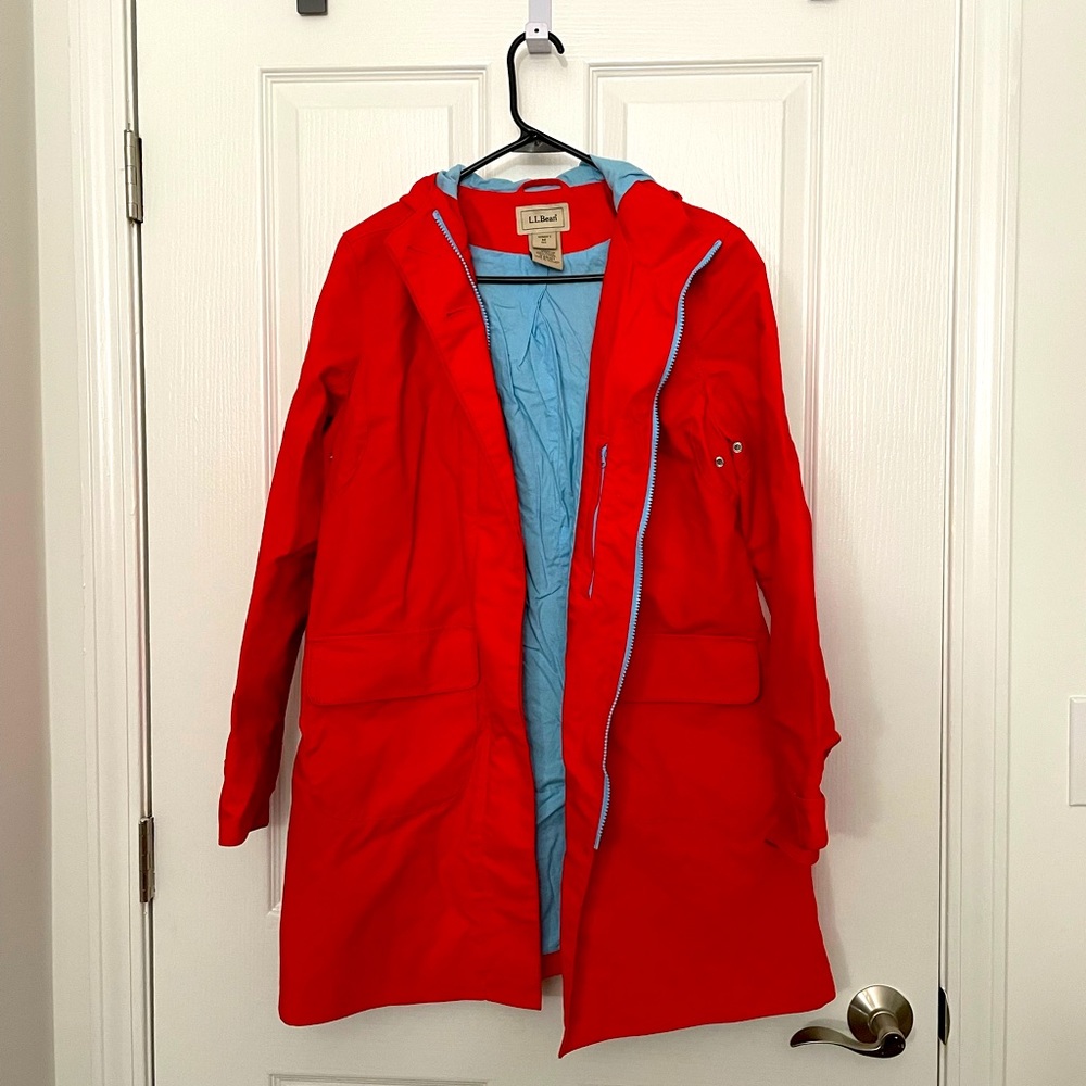 Llbean rain coat